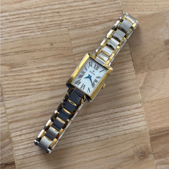 Bulova Curvex Luxury Watch Two-Tone Bracelet White Rectangular Dial Blue Hands main image 12